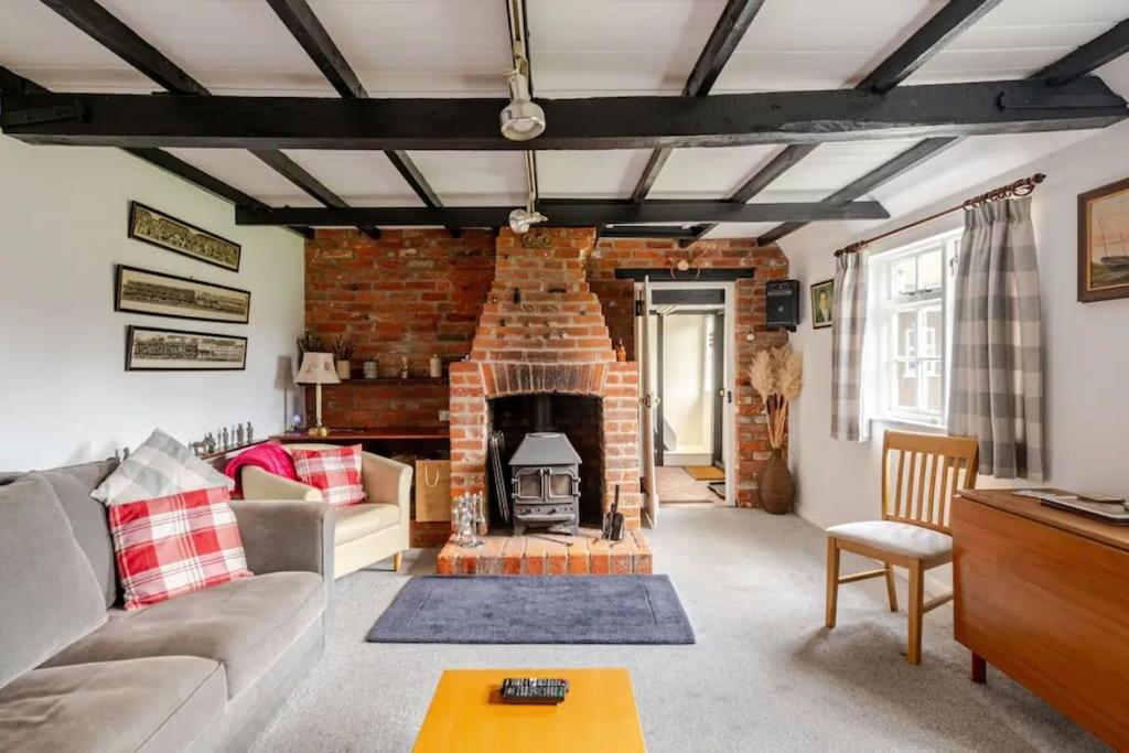 Cozy One-Bedroom Cottage In Great Tey Exteriér fotografie